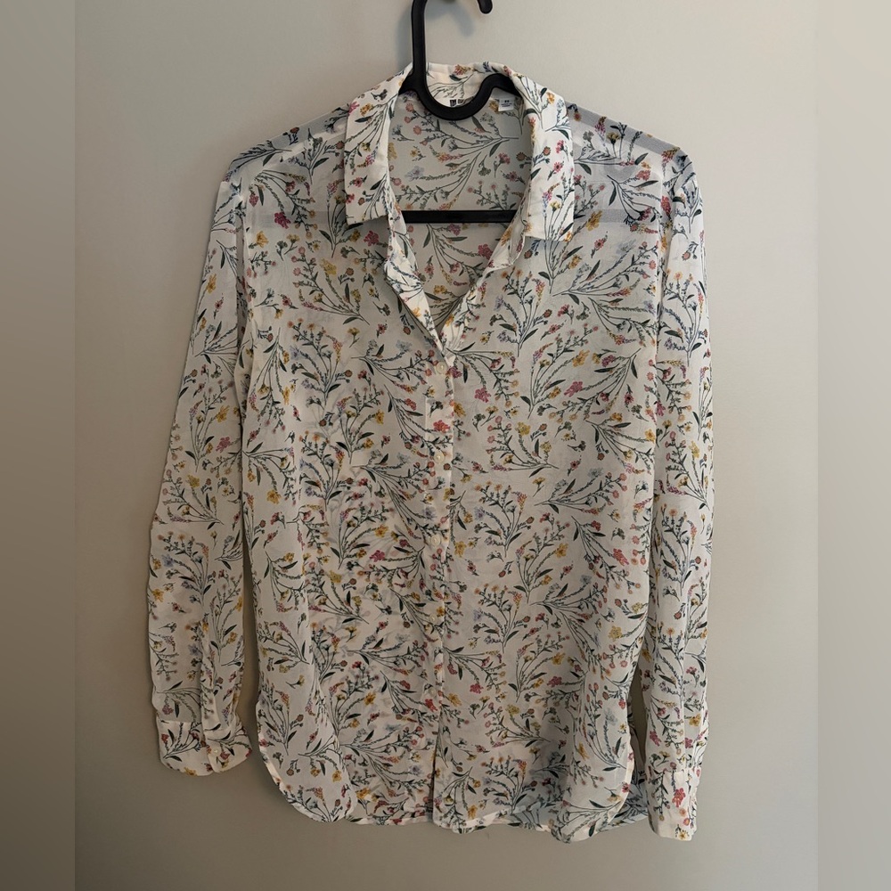Uniqlo Floral Print Blouse - Multicolor